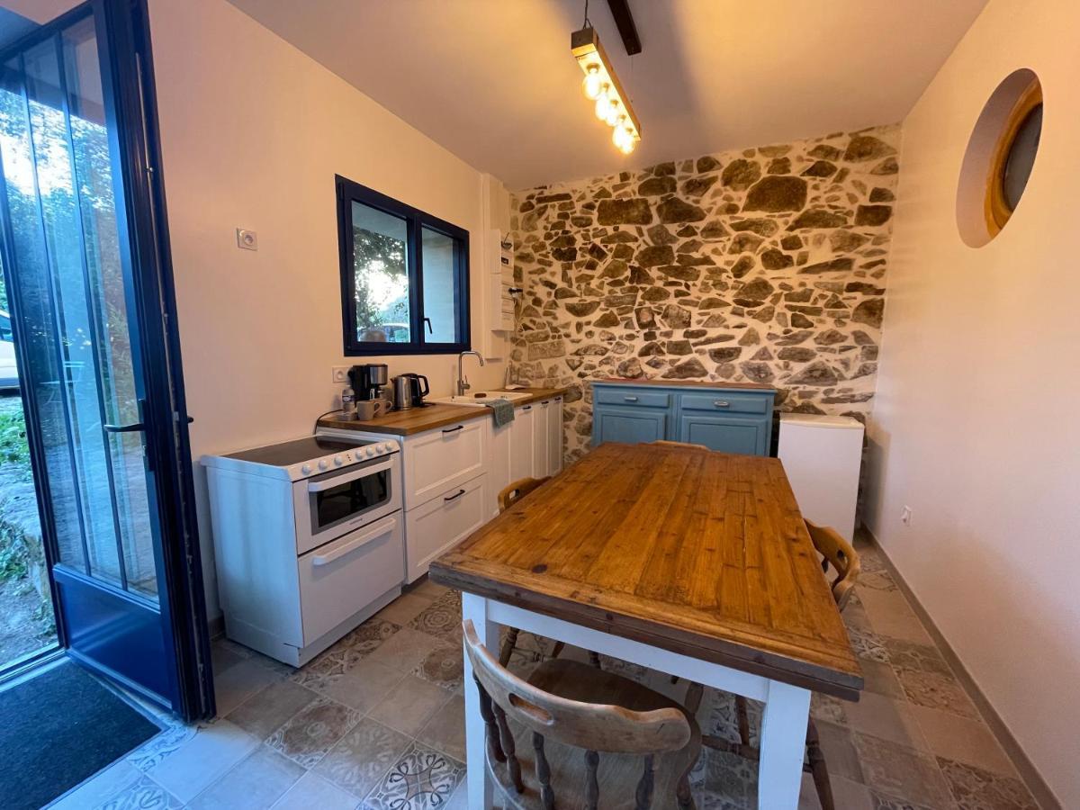 Les 3 Pigeons Hotel Bressuire Kültér fotó