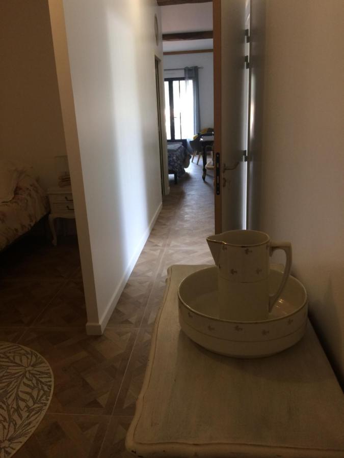 Les 3 Pigeons Hotel Bressuire Kültér fotó